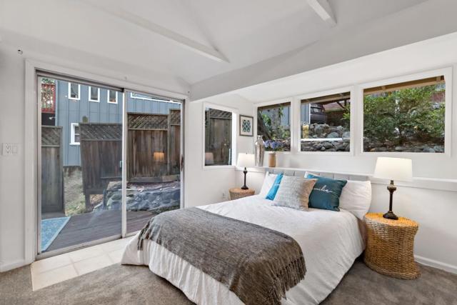 1019 Los Trancos Road, Portola Valley CA: https://media.crmls.org/mediaz/15f64cd9-fdb6-45b9-ae64-31cb6221c60c.jpg