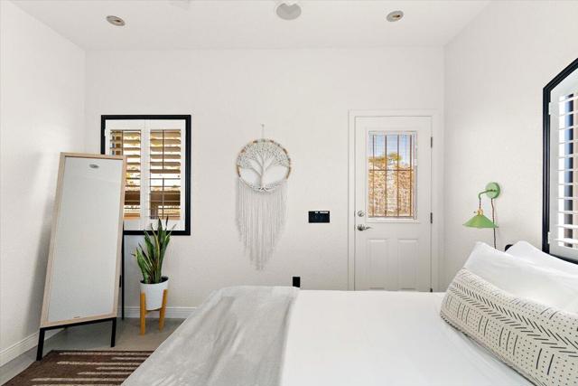 6207 Red Bluff Avenue, Yucca Valley CA: https://media.crmls.org/mediaz/15f706d9-5244-4392-a517-30d62d897e9b.jpg