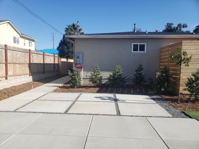 Detail Gallery Image 20 of 46 For 804 & 814 Clark Ave, Encinitas,  CA 92024 - 3 Beds | 2 Baths