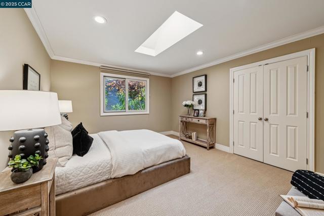 1149 Camino Vallecito, Lafayette CA: https://media.crmls.org/mediaz/15f76b23-8428-4568-a125-42ce52097489.jpg
