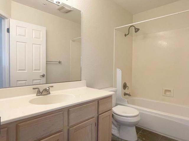 4111 Tawny Terrace, Fremont CA: https://media.crmls.org/mediaz/15f8589c-1dcc-4727-9daa-20fdd09acbc6.jpg