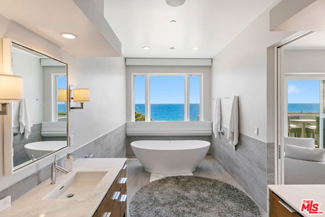 Drew Fenton | 22065 Pacific Coast Highway Malibu CA | MLS: 7211768