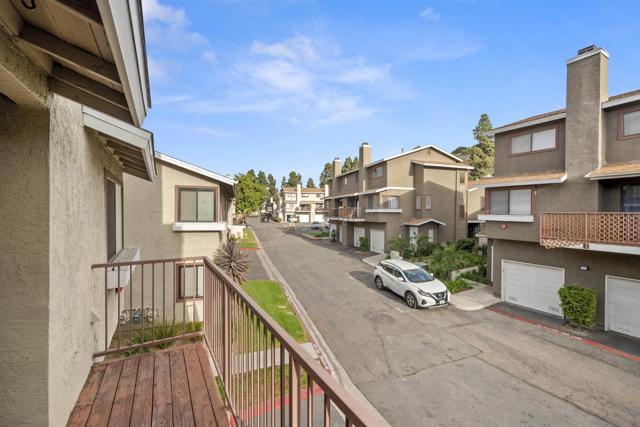 583 Portsmouth Dr, Chula Vista, California 91911, 2 Bedrooms Bedrooms, ,2 BathroomsBathrooms,Condominium,For Sale,Portsmouth Dr,250018941SD