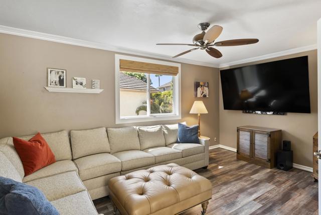 Detail Gallery Image 23 of 47 For 4989 Corte Playa Encino, San Diego,  CA 92124 - 4 Beds | 2/1 Baths