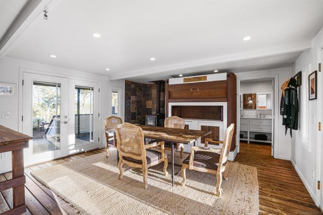 Image 4 of 18 For 23898 Crown Hill Lane