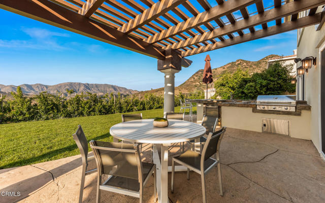 Detail Gallery Image 34 of 41 For 1909 Hazel Nut Ct, Agoura Hills,  CA 91301 - 5 Beds | 5/1 Baths
