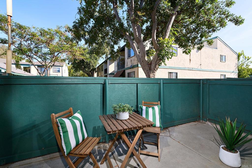 1811 Grand - photo 12