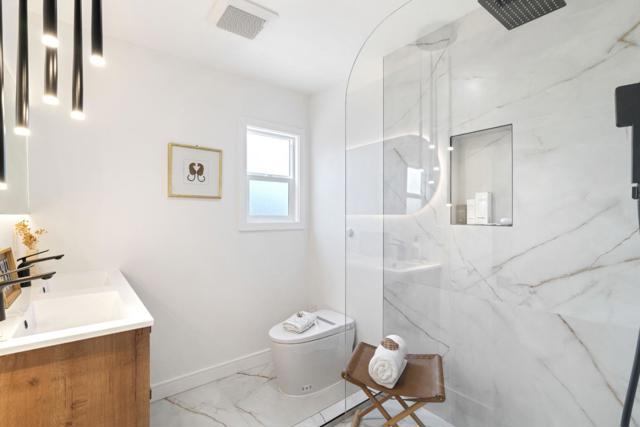 5540 Michigan Boulevard, Concord CA: https://media.crmls.org/mediaz/16006019-c08b-45c0-9b3a-bf3ac5672d19.jpg