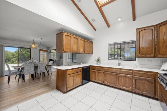 Detail Gallery Image 23 of 42 For 2125 Prospect St, National City,  CA 91950 - 3 Beds | 2 Baths