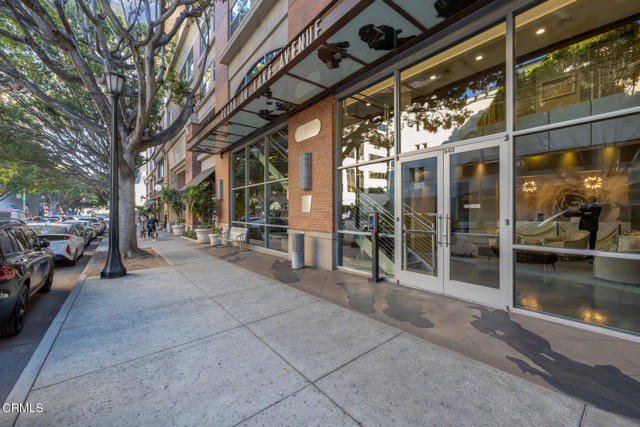 Detail Gallery Image 1 of 1 For 840 E Green St #120,  Pasadena,  CA 91101 - 2 Beds | 2 Baths