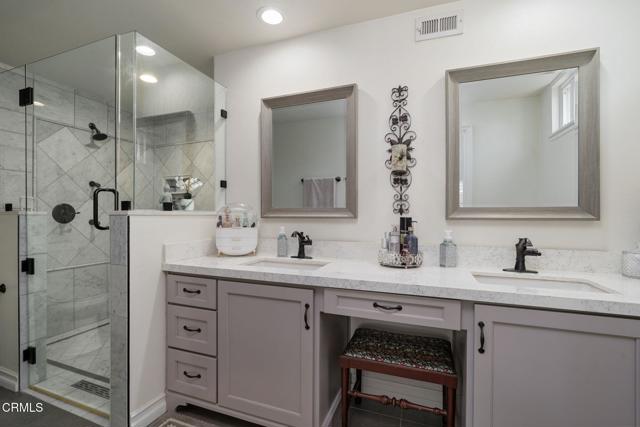 8423 Hollister Street, Ventura CA: https://media.crmls.org/mediaz/1602504b-5b77-4b5f-9181-61d32fe25d8a.jpg