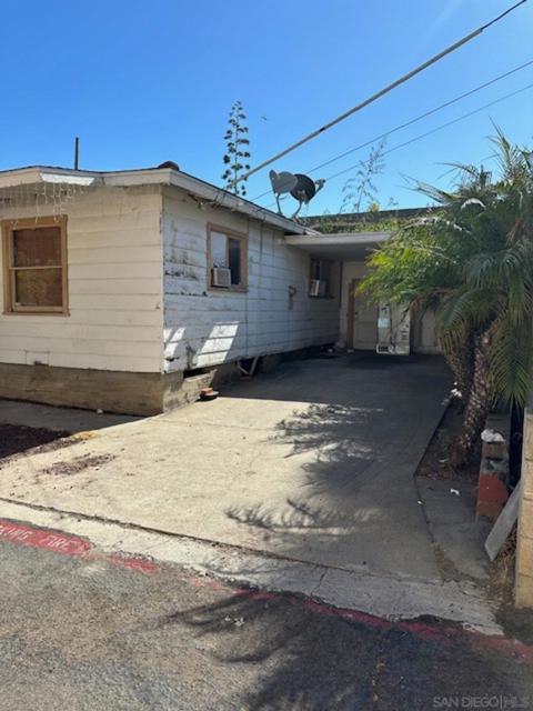 132 Palm Ave, National City, California 91950, 4 Bedrooms Bedrooms, ,1 BathroomBathrooms,Single Family Residence,For Sale,Palm Ave,250001159SD