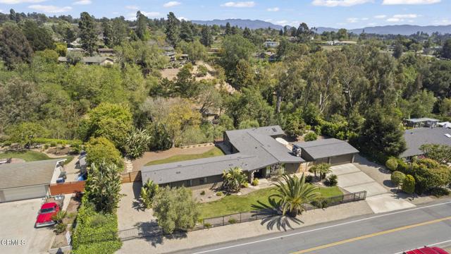 1820 Ramona Drive, Camarillo CA: https://media.crmls.org/mediaz/1603b1c2-9968-4e17-b21a-e5912b994448.jpg
