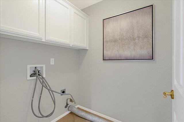 4480 Peacock Court, Dublin CA: https://media.crmls.org/mediaz/1603e1e2-9e63-4a53-acf6-cb357db543a3.jpg