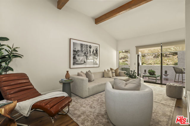 1611 Michael Lane photo 4