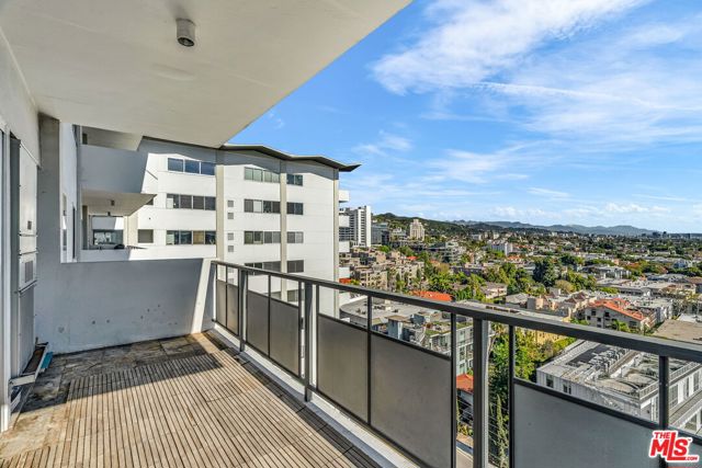 1155 N La Cienega Boulevard, West Hollywood CA: https://media.crmls.org/mediaz/16052a2b-0b25-4714-86f7-a8c23187f190.jpg