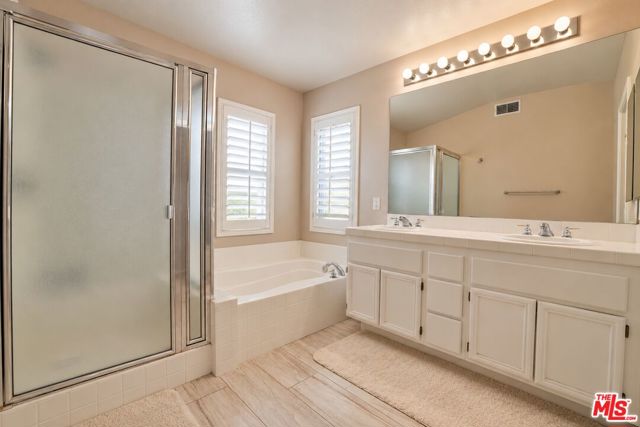 28611 Placerview Trail photo 16