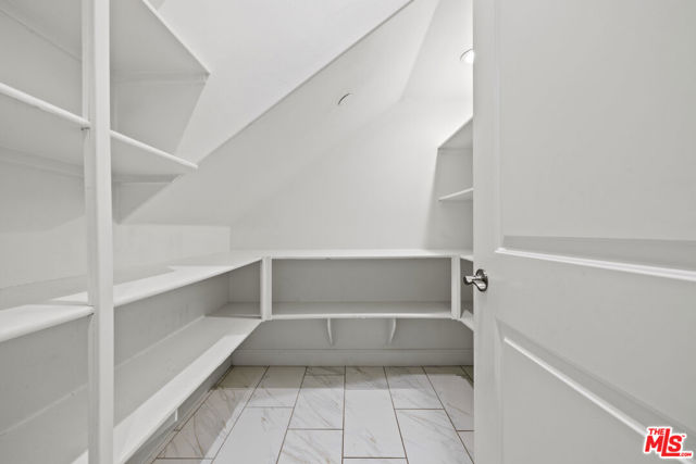 24220 Sterling Ranch Road, West Hills CA: https://media.crmls.org/mediaz/1607c74f-1950-4796-bf9a-990446cce6cb.jpg