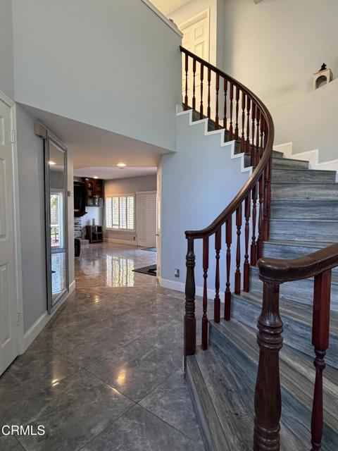 Detail Gallery Image 9 of 28 For 1940 Kensington Ln, Oxnard,  CA 93030 - 4 Beds | 4 Baths