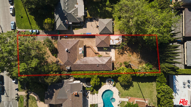 14273 Greenleaf Street photo 7