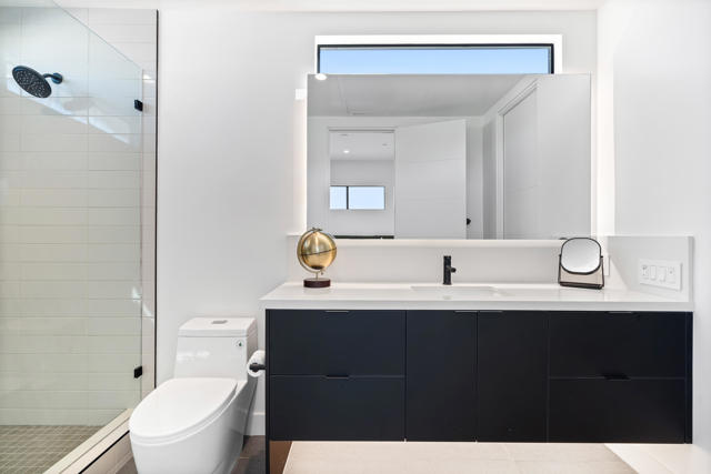 161 Holliday Way, Palm Springs CA: https://media.crmls.org/mediaz/16099ea3-14e3-41de-8f7f-49f03b8ca60f.jpg