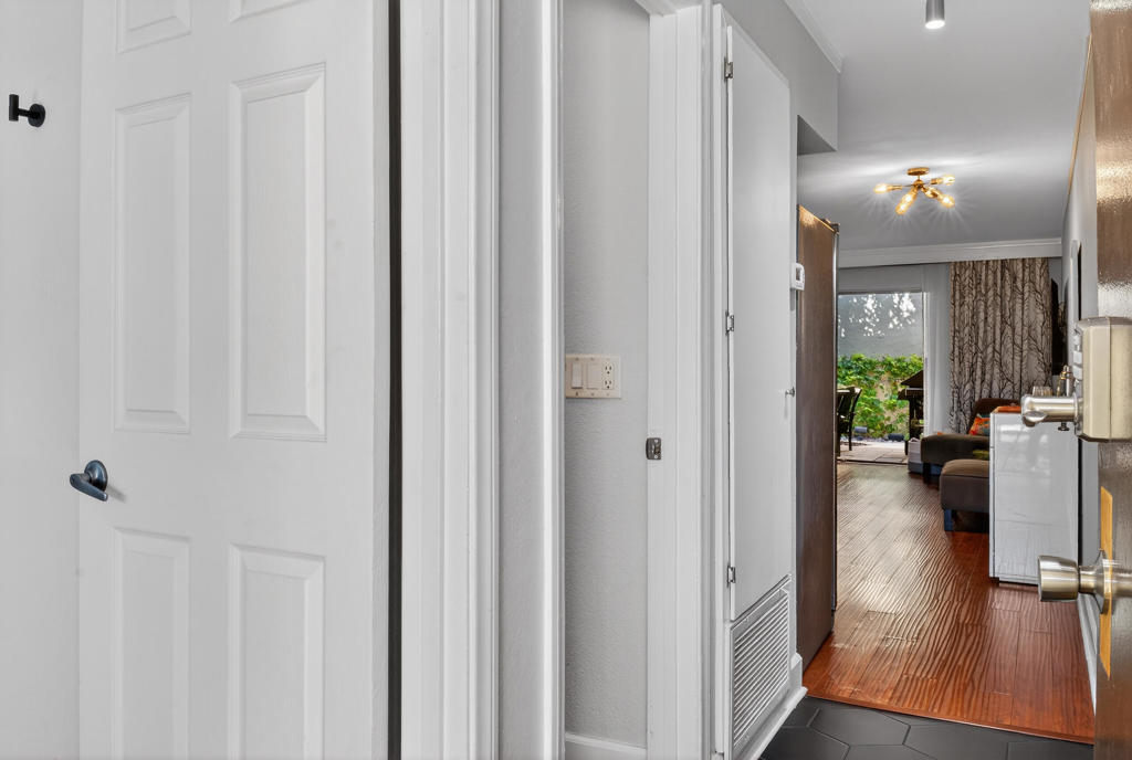 MLS #219139685PS image #4