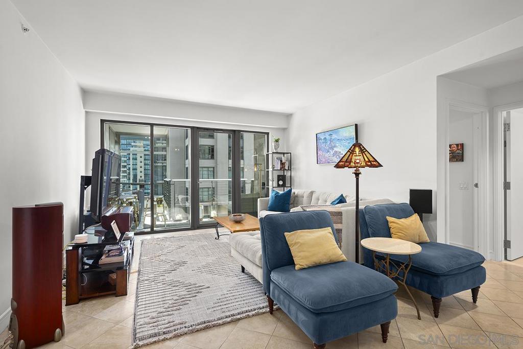 645 Front Street - photo 6