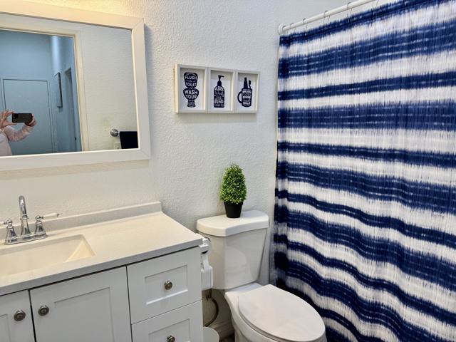 Image 10 of 15 For 69572 Ridgeway Avenue