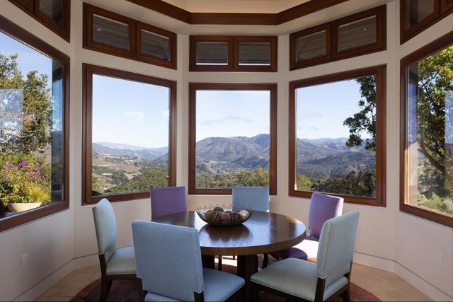 53 Marguerite, Carmel CA: https://media.crmls.org/mediaz/160a2ece-ef28-4f6a-b0c5-b64b31b09832.jpg