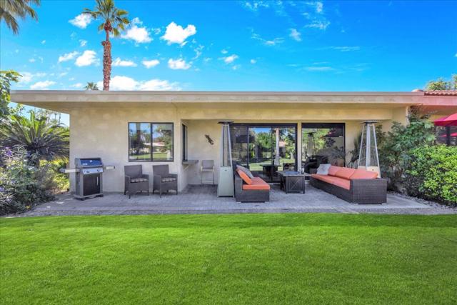 2232 Oakcrest Drive, Palm Springs, CA 92264