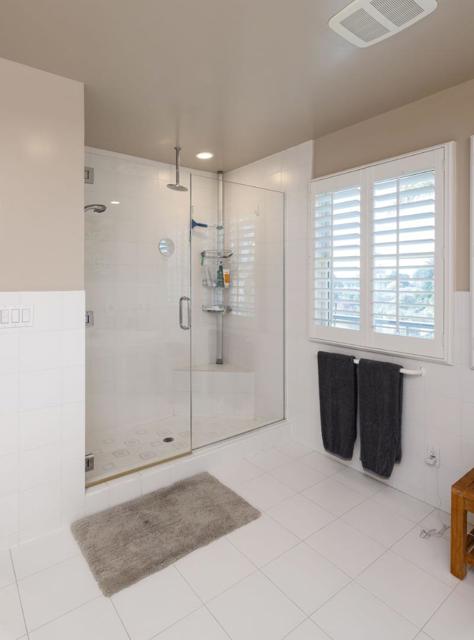 414 Belle Monti Court, Aptos CA: https://media.crmls.org/mediaz/160afddc-dfaf-4a9d-8777-d2b61778ad6b.jpg