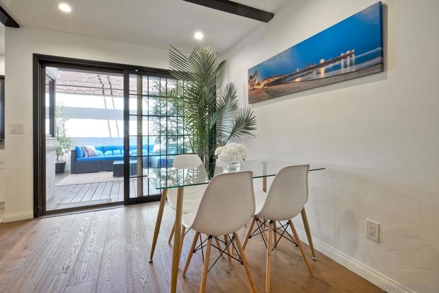Image 6 of 49 For 8666 Villa La Jolla Drive  4
