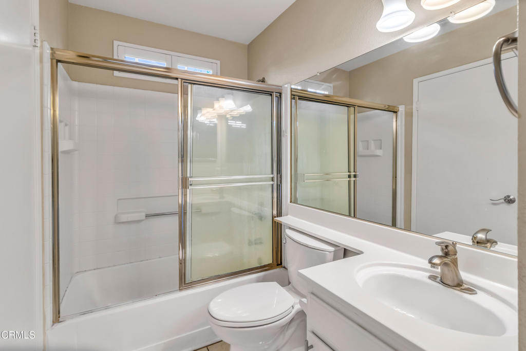 160C260B 3Ac9 4D1A 9Aa6 563A636E70Da 21334 Nandina Lane #204, Newhall, Ca 91321 &Lt;Span Style='BackgroundColor:transparent;Padding:0Px;'&Gt; &Lt;Small&Gt; &Lt;I&Gt; &Lt;/I&Gt; &Lt;/Small&Gt;&Lt;/Span&Gt;