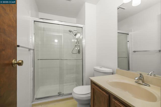 1544 Bailey Rd, Concord CA: https://media.crmls.org/mediaz/160dd920-b0a1-4550-9753-aa663205c91b.jpg