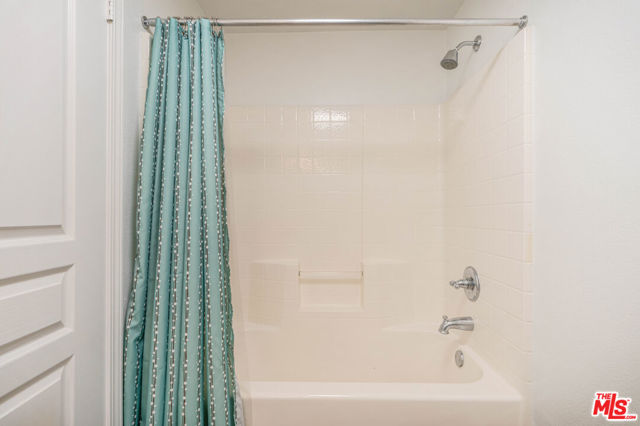 13044 Pacific, 414 photo 28