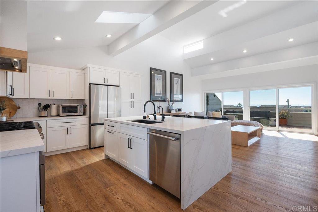 1875 Parliament Drive - photo 19