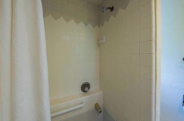 0 8th Ave & Forest Rd, Carmel CA: https://media.crmls.org/mediaz/160fe0fb-e092-48c2-b113-649dec59b345.jpg