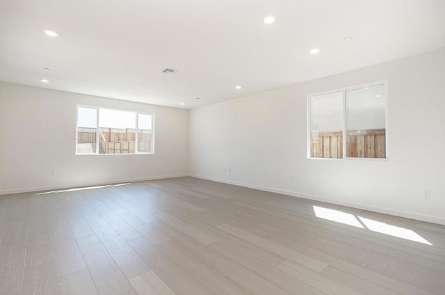 3049 Benetti Street, Lathrop CA: https://media.crmls.org/mediaz/16101377-55ff-4325-aa00-541c4ee9ccef.jpg