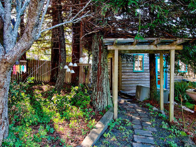 Detail Gallery Image 44 of 73 For 17750 Barbizon Ln, Fort Bragg,  CA 95437 - 3 Beds | 2 Baths