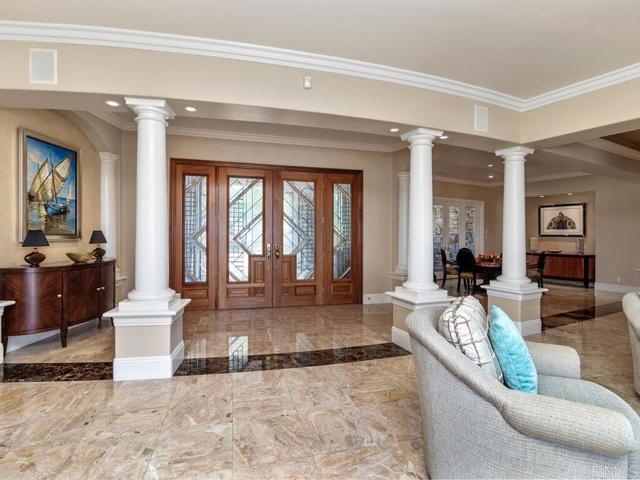 6095 Lake Vista Drive, Bonsall CA: https://media.crmls.org/mediaz/1612611b-7f8e-4600-bb43-654c9b2fc86d.jpg