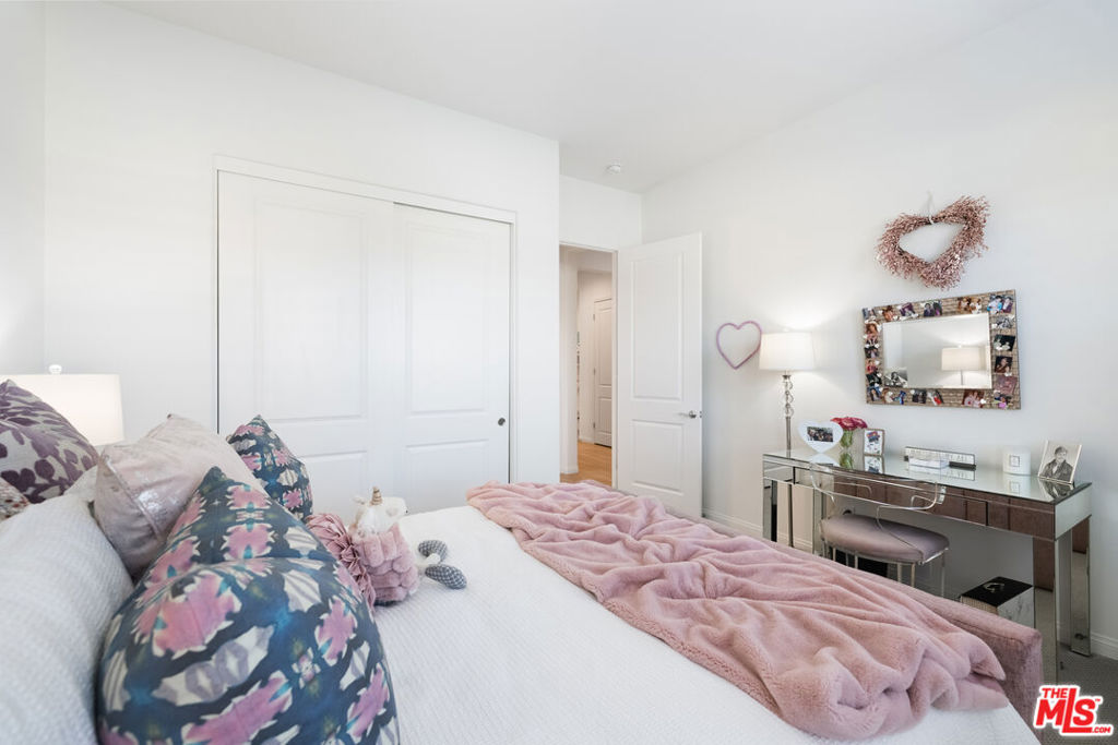 MLS #25615411 image #16