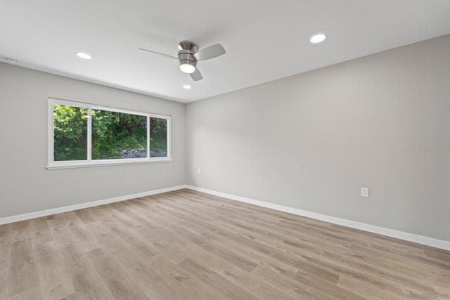 12424 Rios Road, San Diego CA: https://media.crmls.org/mediaz/16130053-80ec-4681-81d9-ec84e3a715c9.jpg