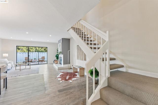 3732 Northridge Dr, Richmond CA: https://media.crmls.org/mediaz/16132edd-f6de-4257-b956-b06f7c398978.jpg