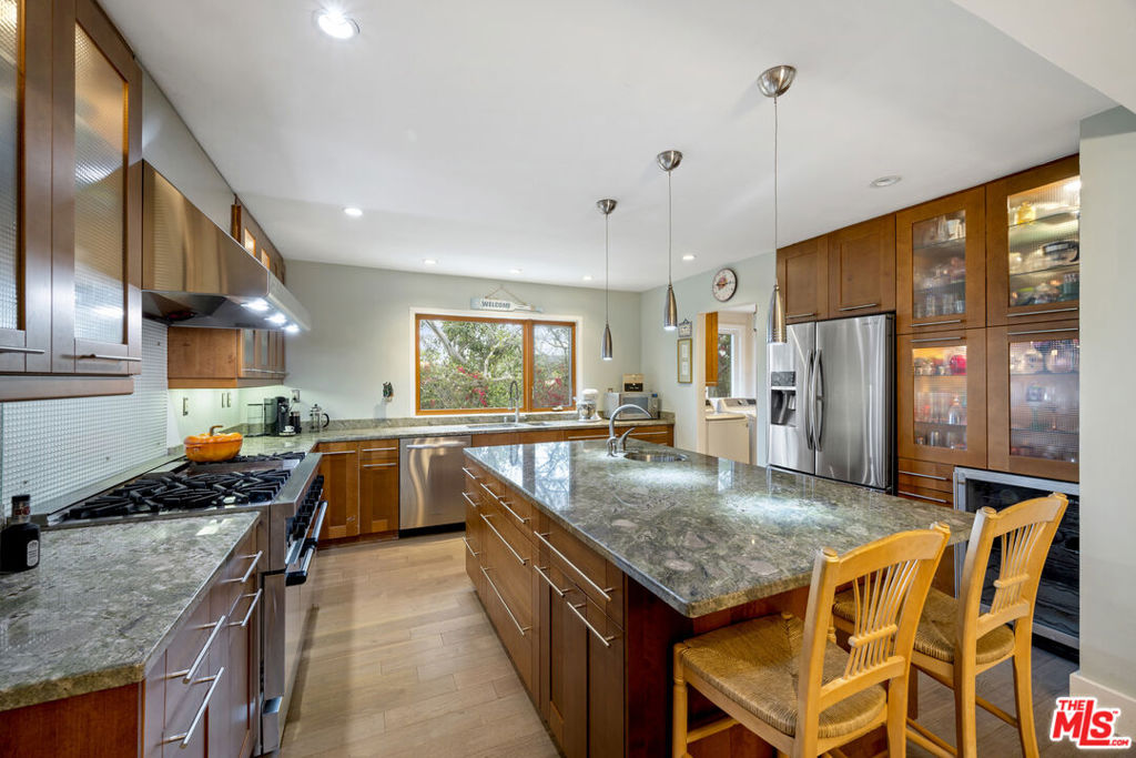 4748 LA VILLA MARINA