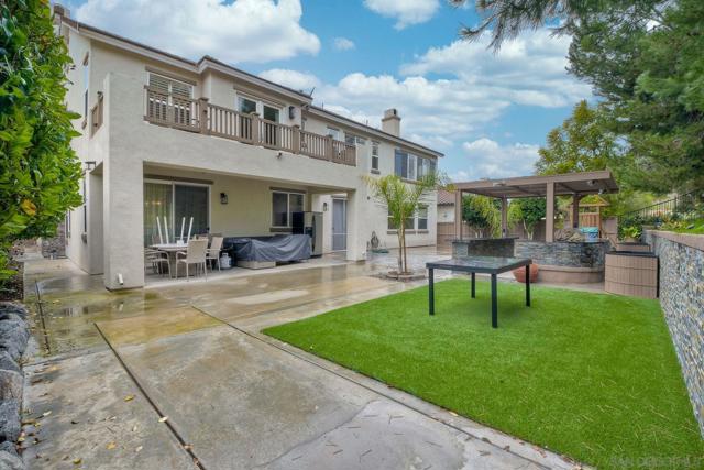 Image 22 of 48 For 993 Hawthorne Creek Dr