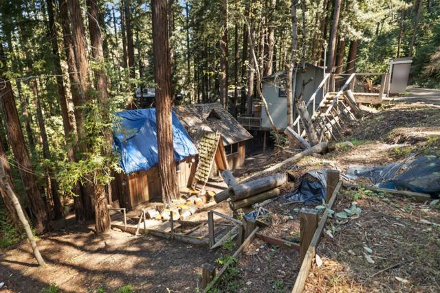 12181 Volver Avenue, Felton CA: https://media.crmls.org/mediaz/161536cd-41a9-4fff-9593-c7c5fe3b15e2.jpg