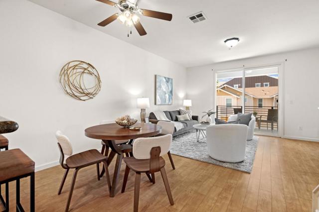 4331 Westerly, Fremont CA: https://media.crmls.org/mediaz/16157a22-03c5-4f06-905f-0a8a8fec01ca.jpg