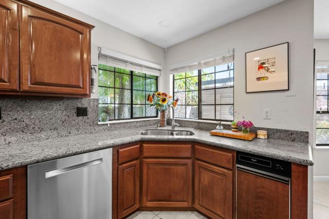 316 Valdez Avenue, Half Moon Bay CA: https://media.crmls.org/mediaz/16159069-188f-4c03-9886-b79a97600aac.jpg