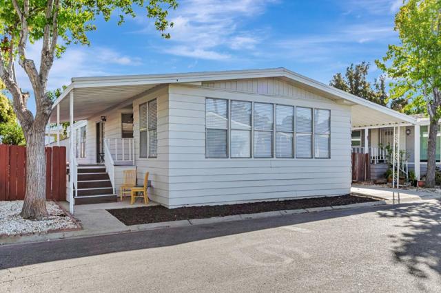 316 Los Encinos St, San Jose CA: https://media.crmls.org/mediaz/161758d5-a11f-4ee7-a473-e8a419084215.jpg