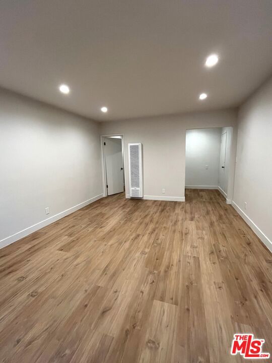 11680 W OHIO Avenue, Los Angeles CA: https://media.crmls.org/mediaz/16178247-43ff-4bc1-845a-b1fd8532a4fb.jpg